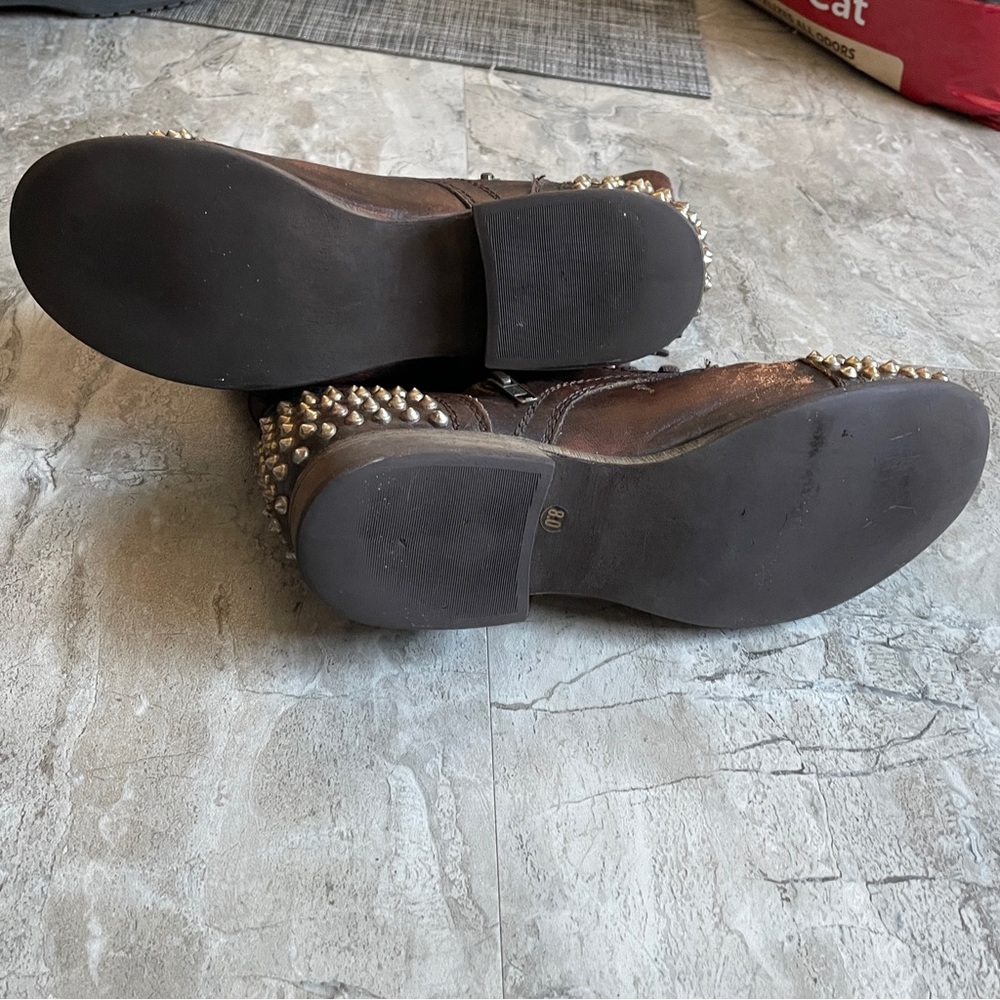 Steve Madden Tarnney Leather Spiked
Combat Boots - Picture 5 of 6